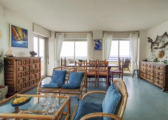 Laureles Blancos By Interhome Appartement